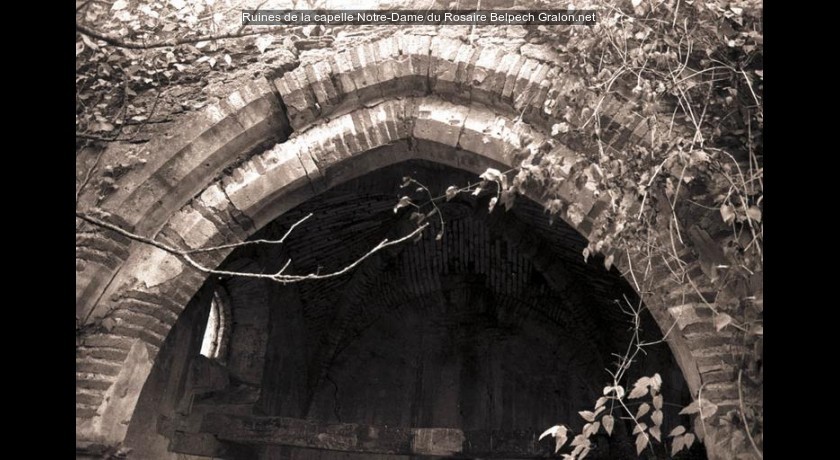 Ruines de la capelle notre-dame du rosaire Belpech tourisme