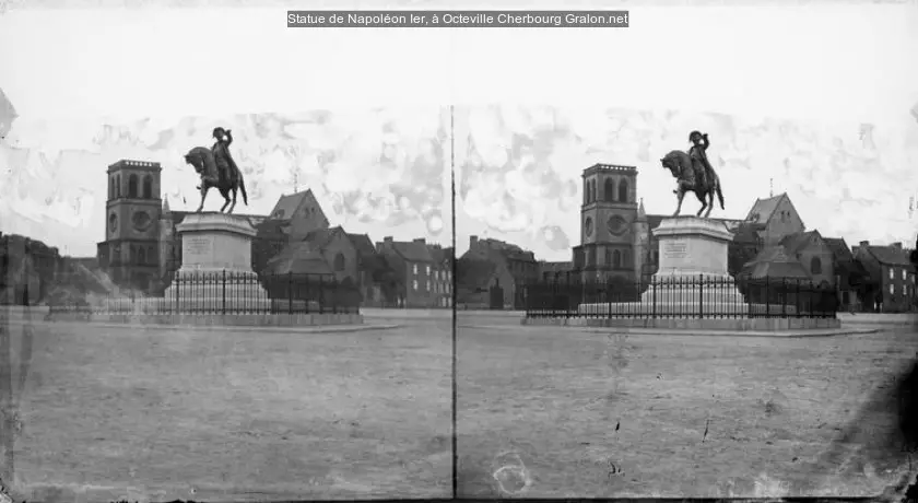 Statue de Napoléon Ier, à Octeville