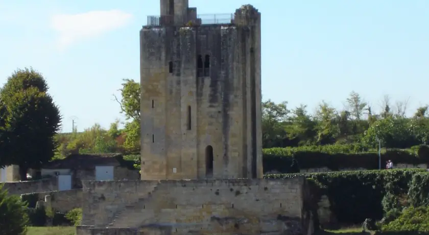 Tour du château du Roy