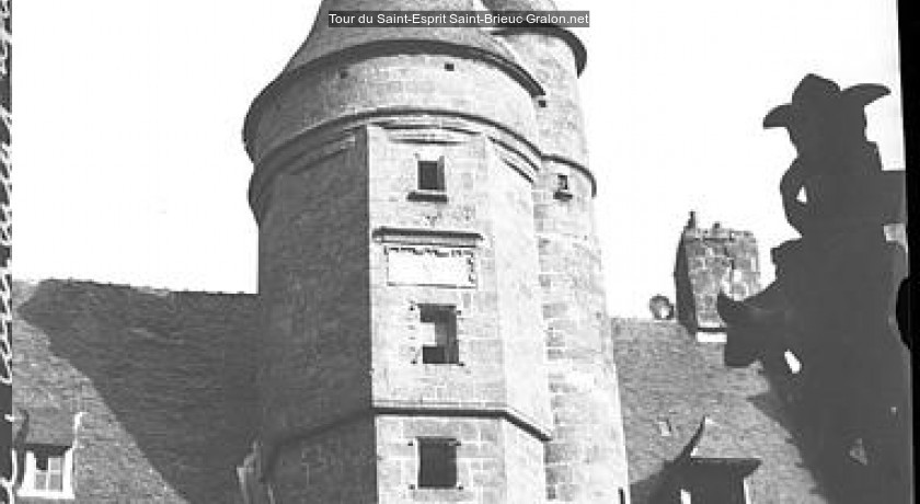 Tour du saintesprit Saintbrieuc tourisme