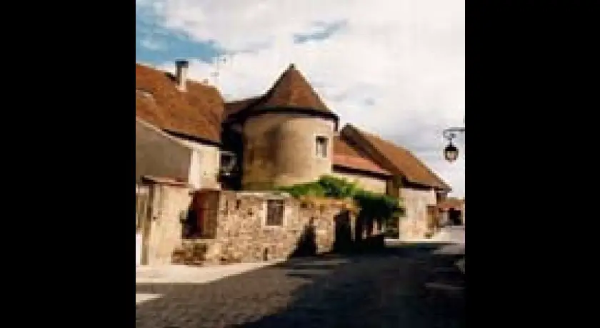 Visite de ville Saint-Amand-Montrond - Office de tourisme